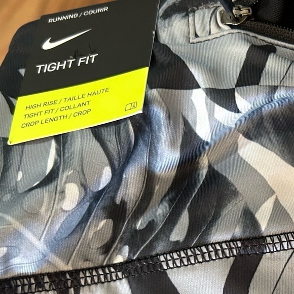 Nike Fast Crop Running Tight form fitting Leggings back zip pocket NWT Sz-S. U6 - Picture 6 of 12